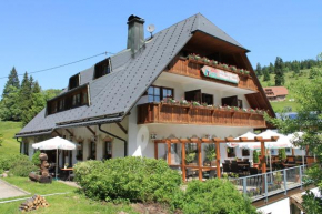 Hotel & Restaurant Grüner Baum - Die Grüne Oase Am Feldberg Feldberg